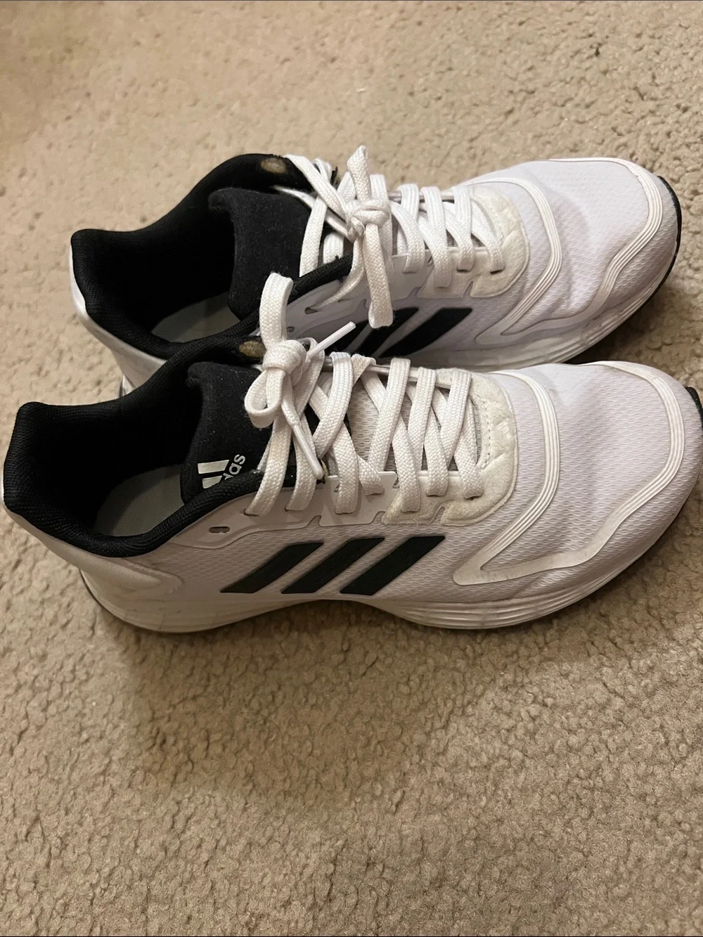 adidas lightweight athletic